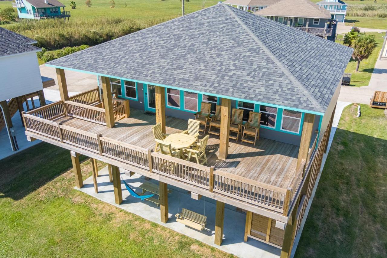 Stylish 4Br Crystal Beach Retreat Walk To Beach Bolivar Peninsula Exteriör bild