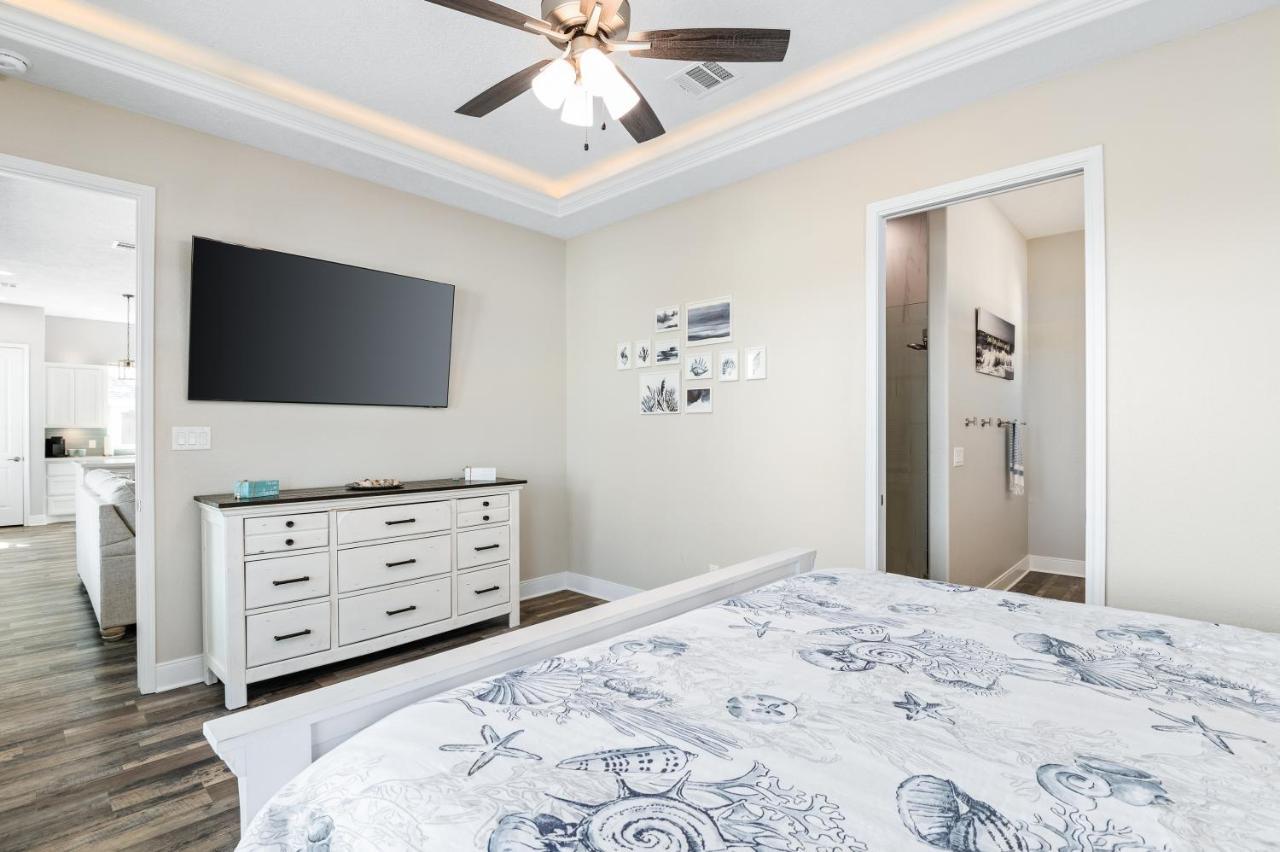 Stylish 4Br Crystal Beach Retreat Walk To Beach Bolivar Peninsula Exteriör bild